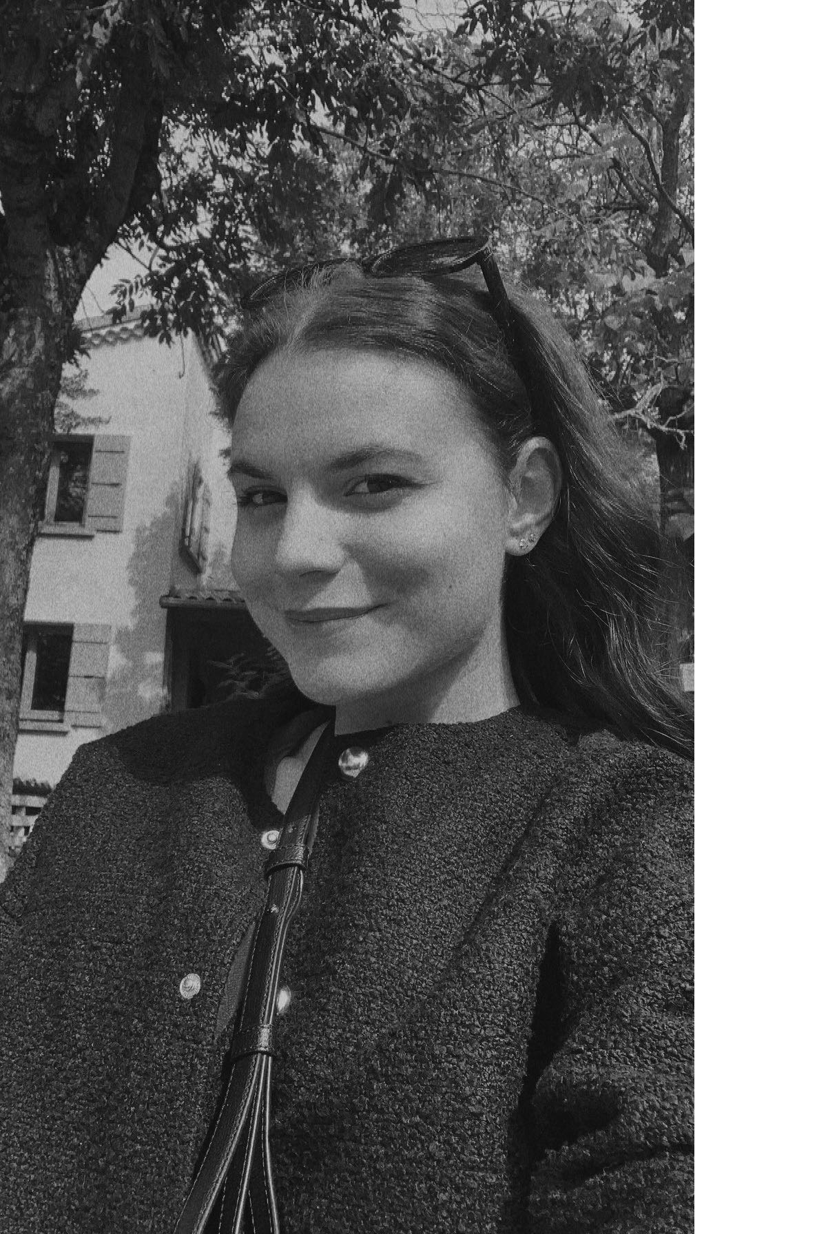 IMG_3303b.jpg (733 KB)